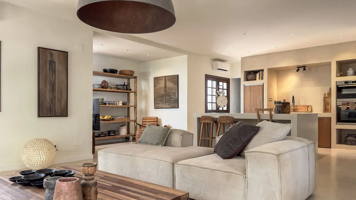 4ec22c6e-0ea3-4c92-a780-0d012fadb321