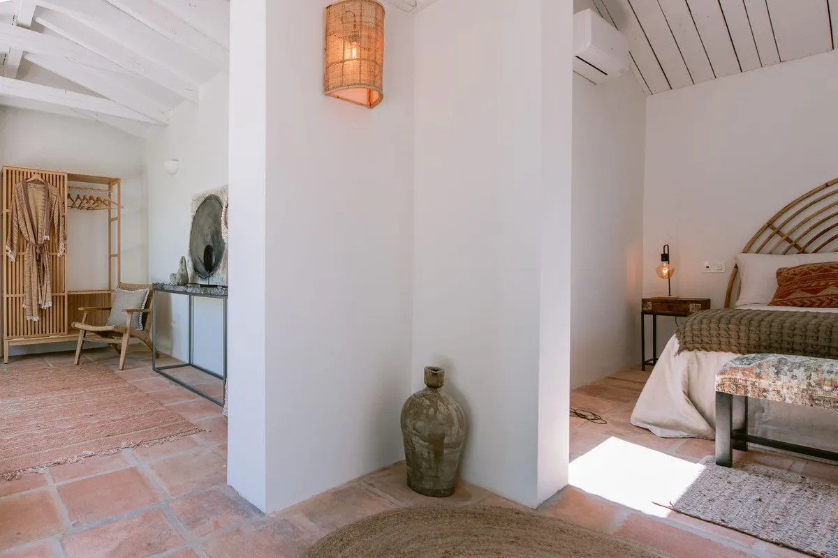 e69b8815-495d-49d6-a688-538c20ad561a