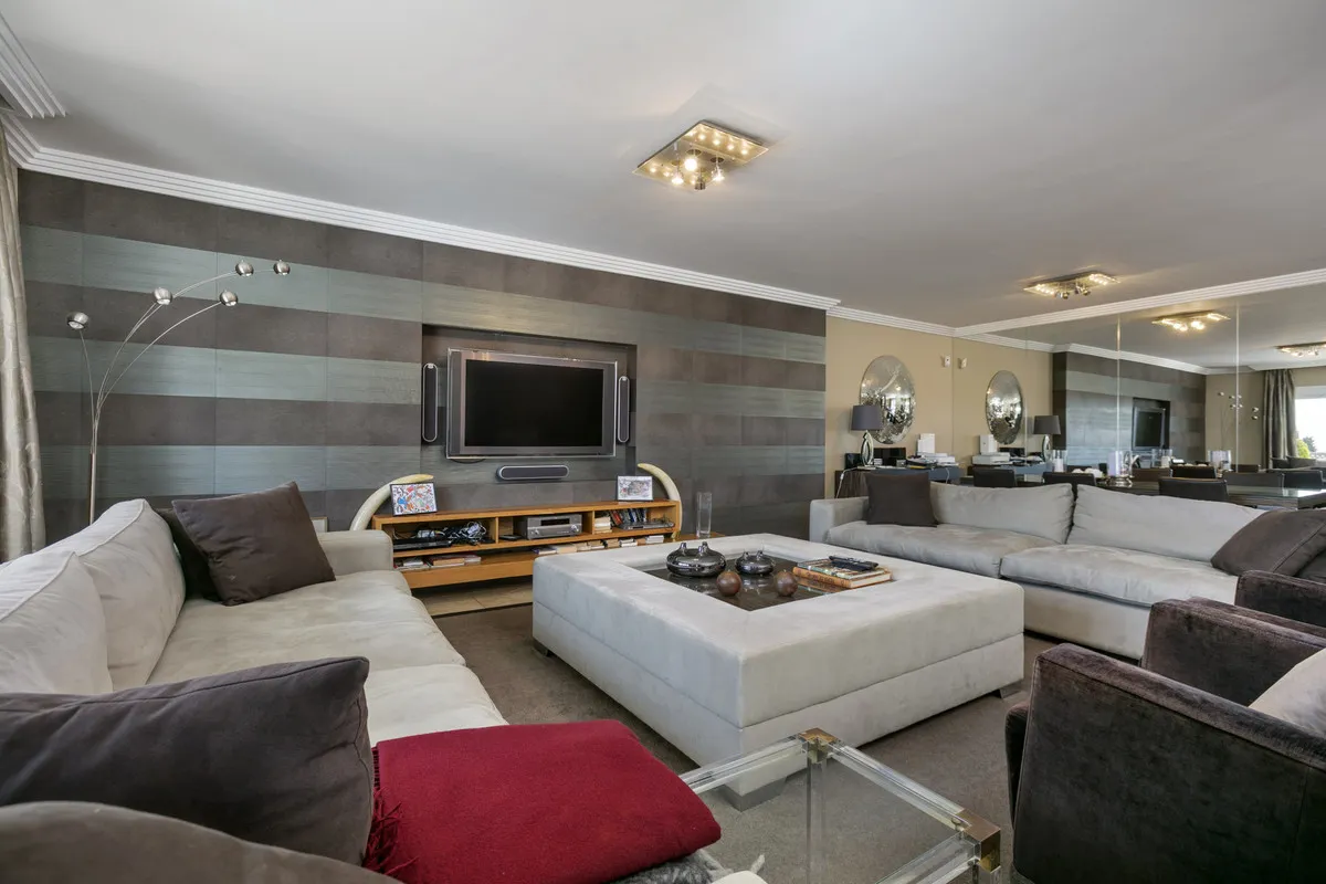 cd96b33f-b2bb-4413-97d1-5ea440343e64