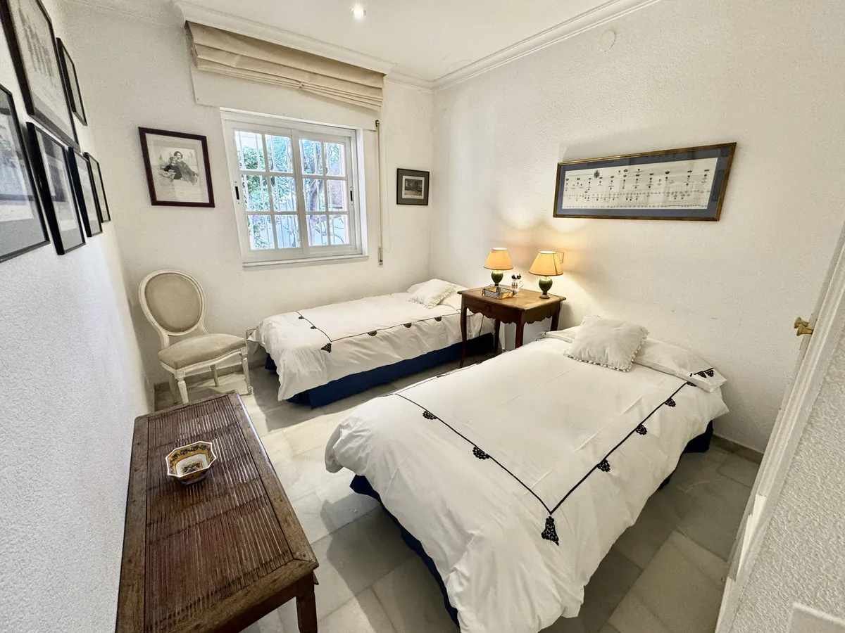 0883b839-ee0e-4e9c-854c-6799e7576ff2