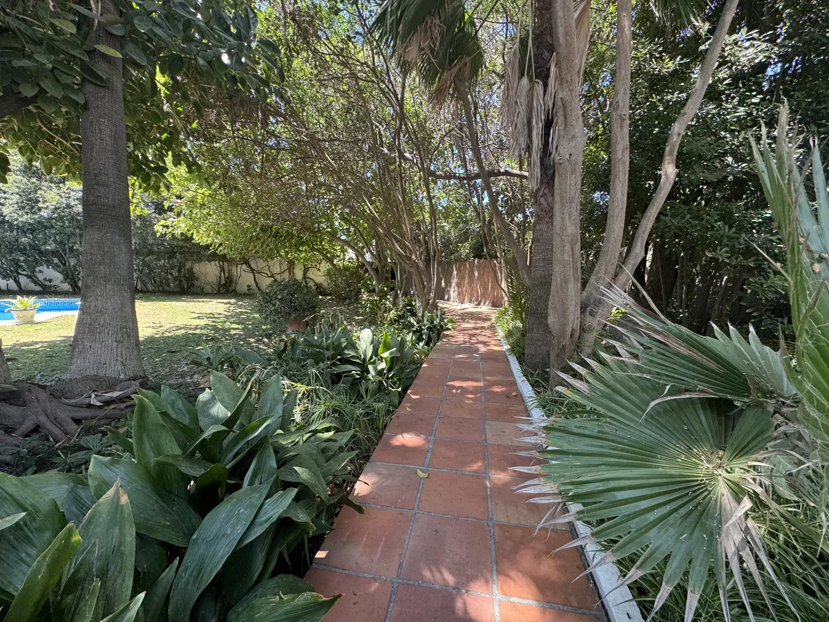 2cf0ddd4-7b50-403d-8f26-545116b620a6