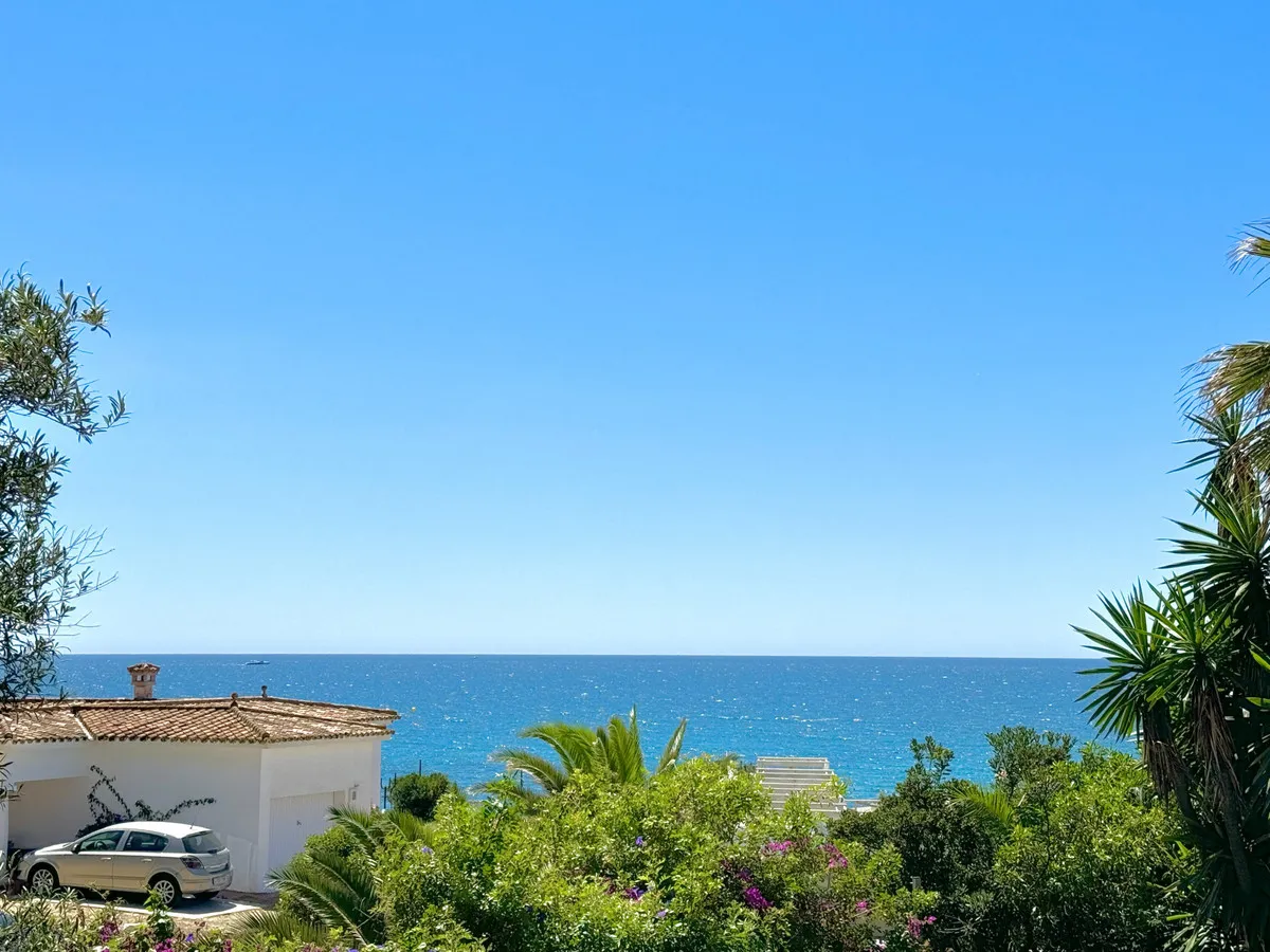 ed030e28-83ff-4328-912f-f86733ec9ac3