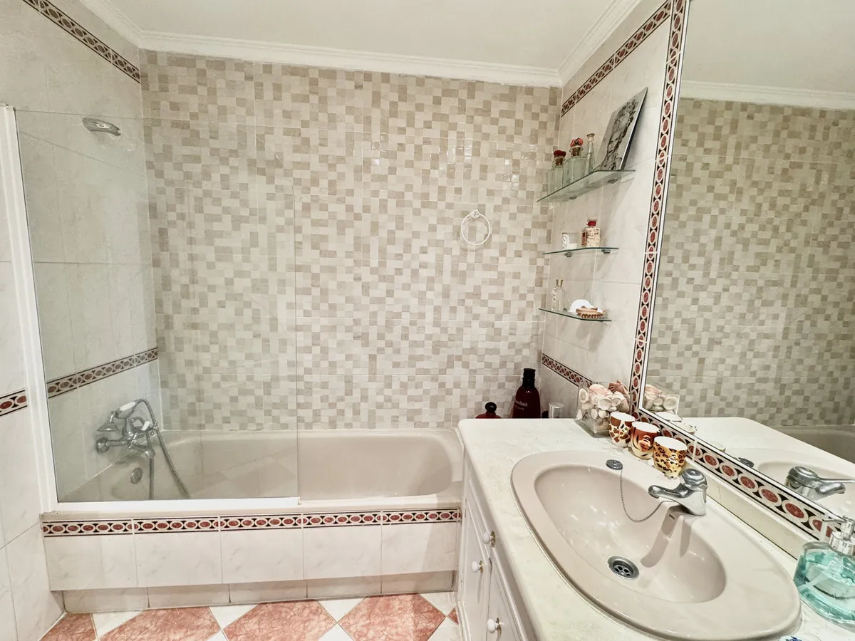 fe3fef35-dba7-4f63-81aa-48829179c388