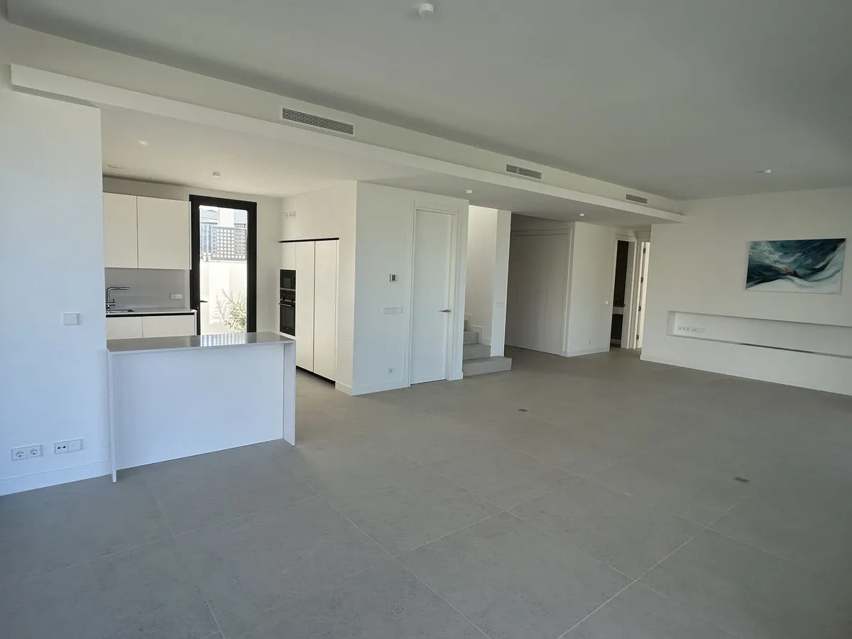 fc4c19d2-3950-428d-96f4-e83622db362a