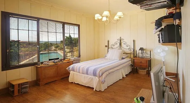 ae975bec-507e-4ab1-b955-7542ca5d2f84