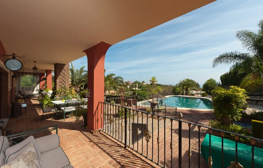 b628fdb7-23d1-4325-bb25-1e2d137b04b3