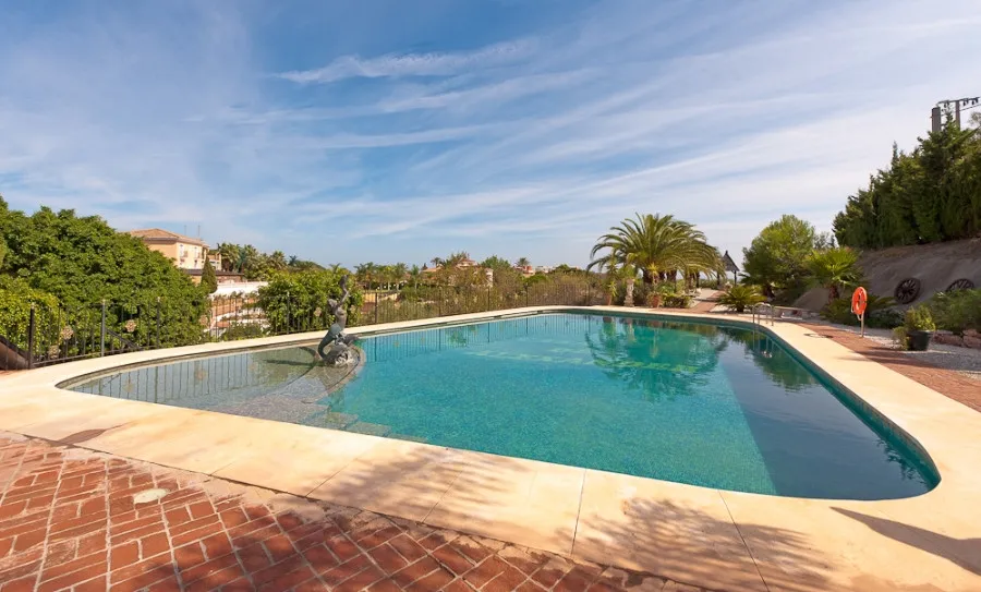 d8abcff1-0998-46f6-96d7-6d67580a298d