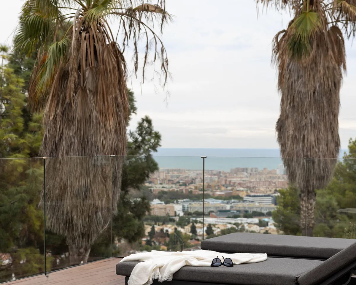 21550c26-2870-4eec-8ecf-f29a885b66ad