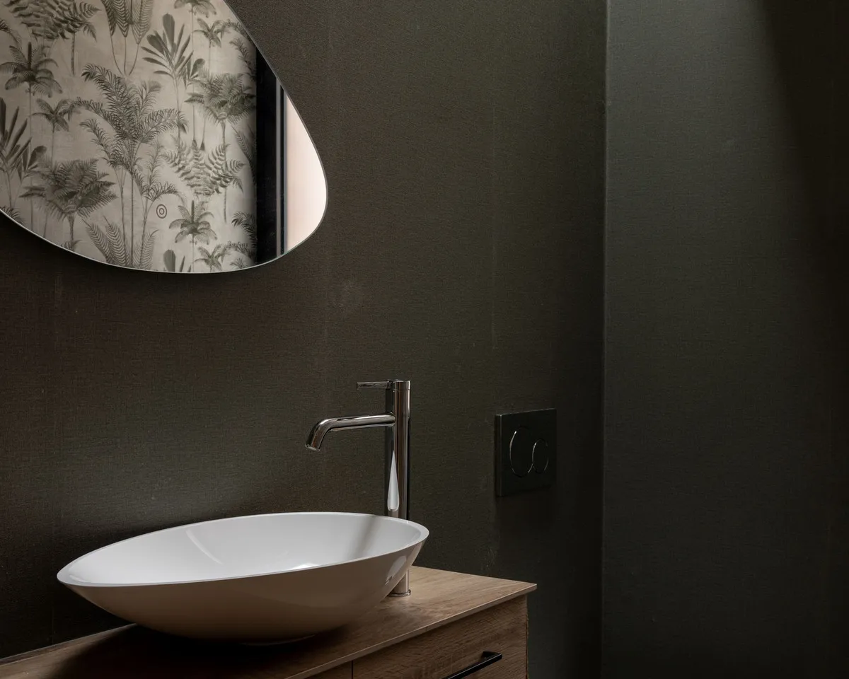 7c485fb7-0476-44fc-8c6a-245ca4721980