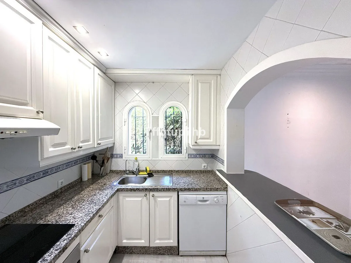 0b5beb57-d7c6-4f9b-bffb-4f9e82c509ae