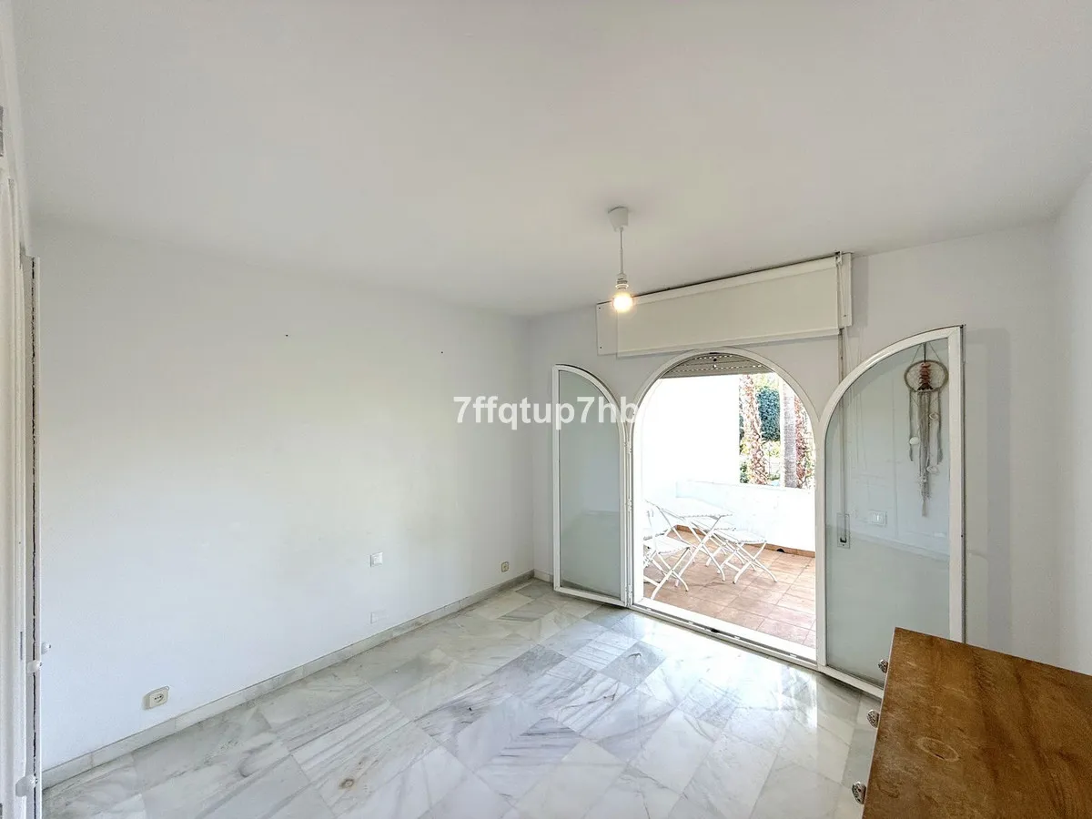 b3f1bd60-ba6a-48d7-b342-26a5156879f3