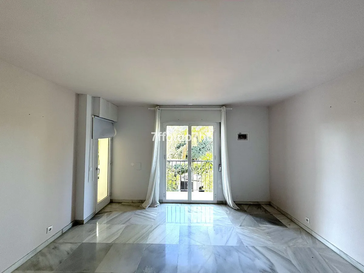 de0af147-6a61-4da3-bc87-716e84ac42f5