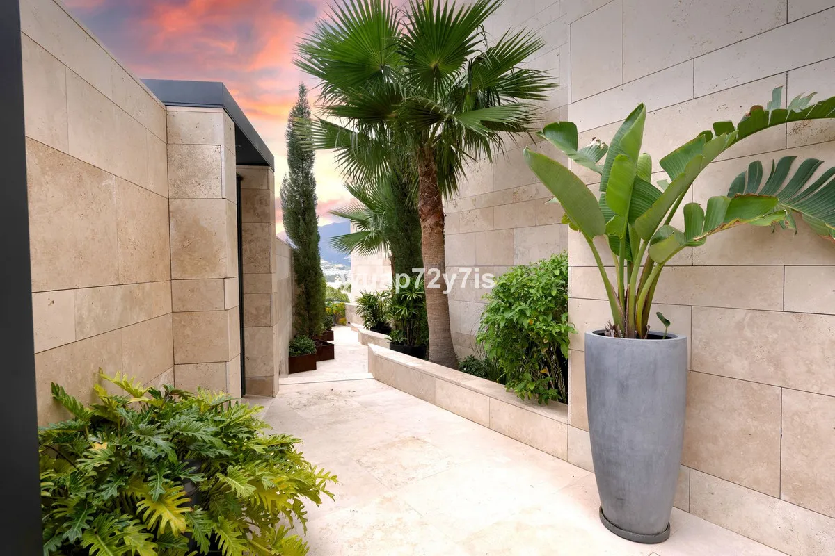 58c77a60-2aa7-4add-a0ef-cddc57fa712d