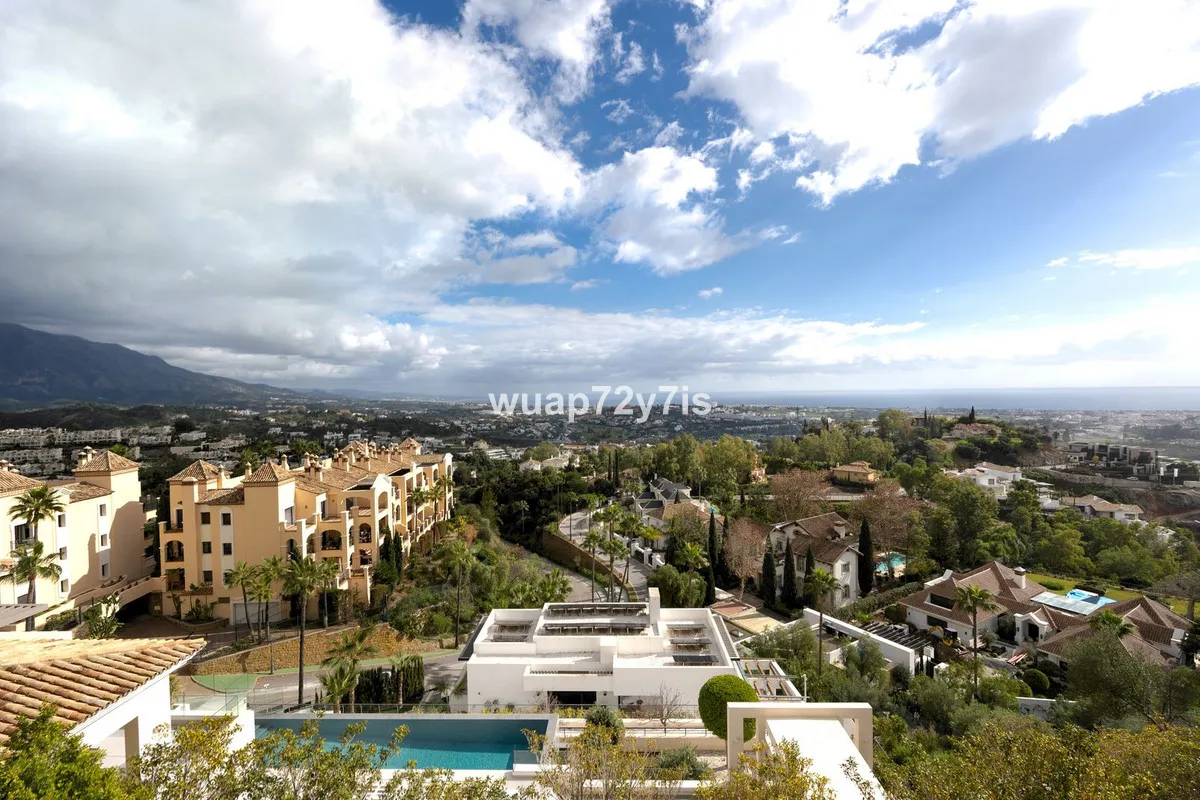 9c79e553-f7a3-4271-afaa-a7b7733b9d18