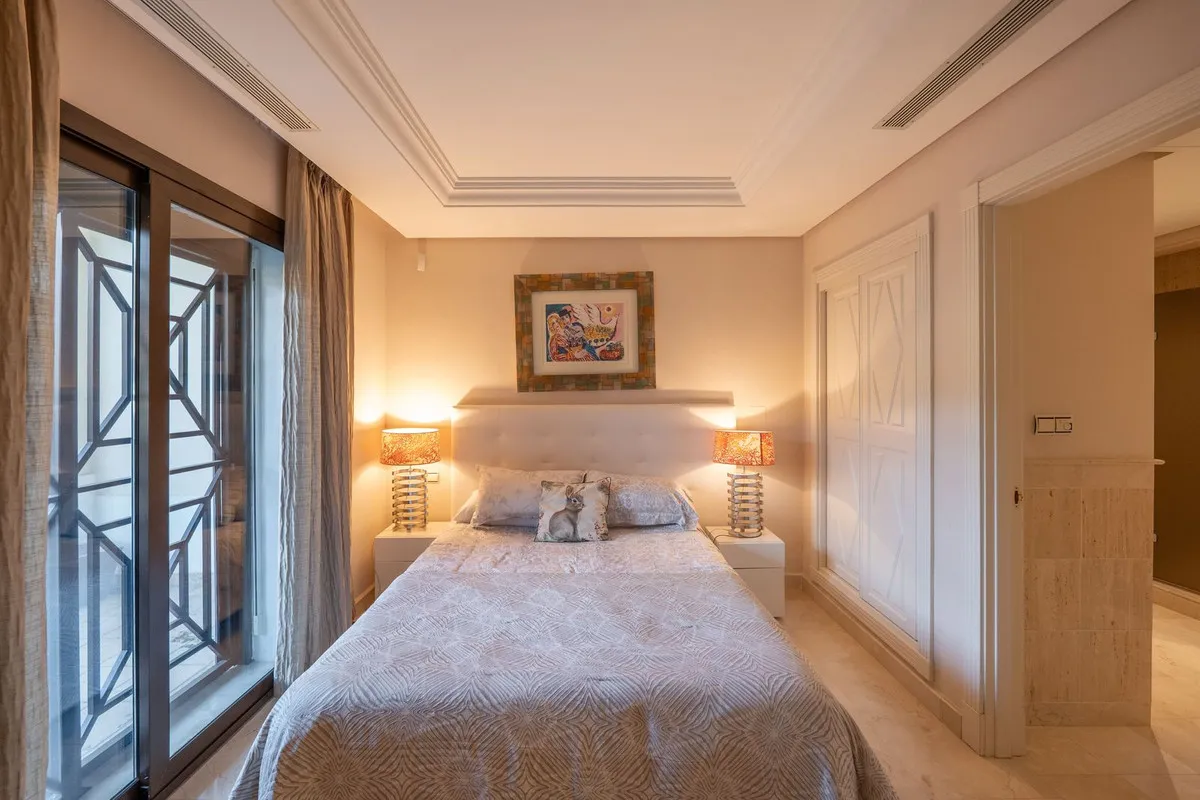 0d806560-6ba3-409f-b1c8-eabd8ee489a7