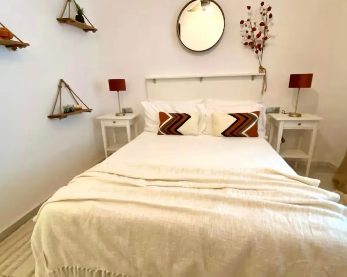 ae2eedbb-d667-4472-8463-d94c4685c85b