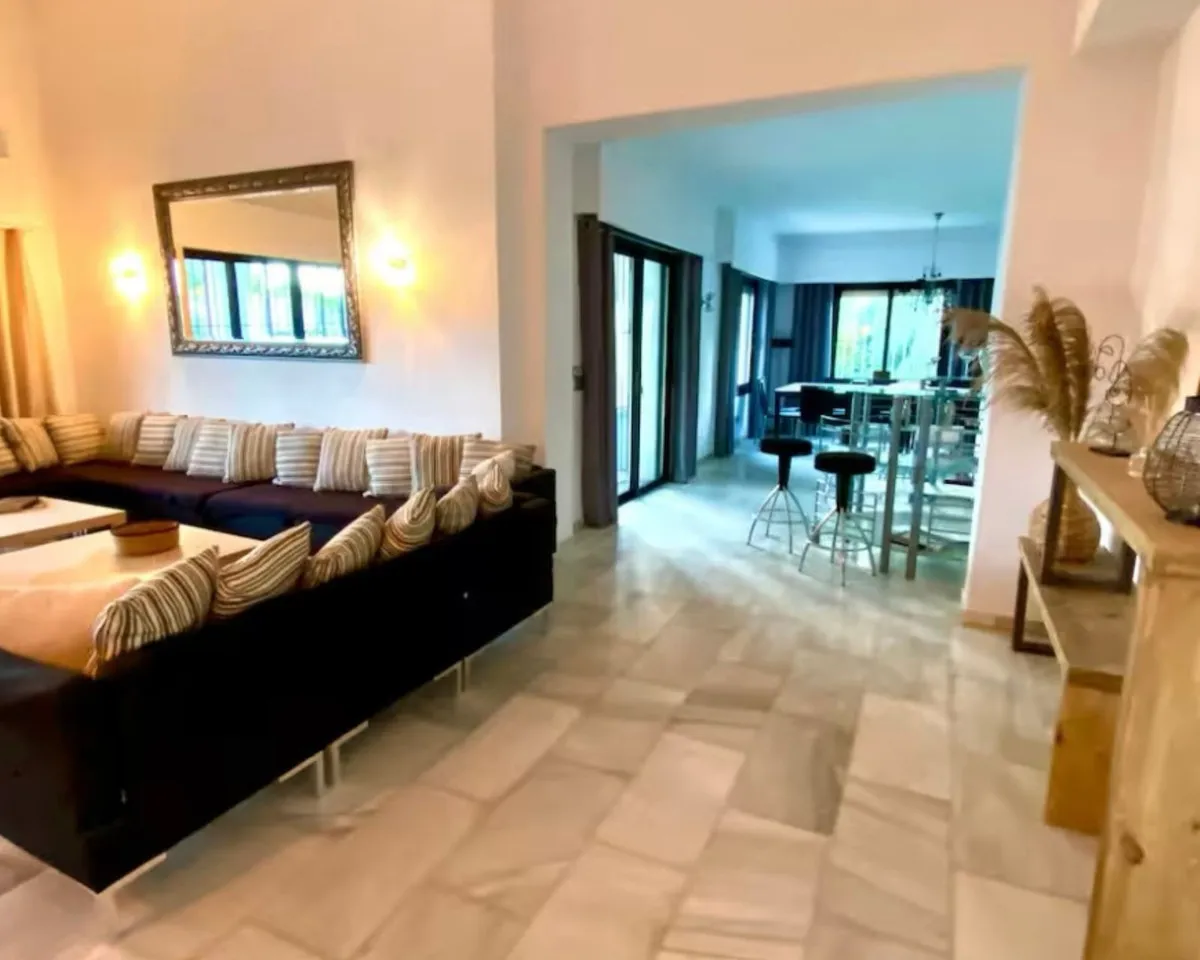 bf6767f0-e97c-44d3-b50f-51cb93bf7811