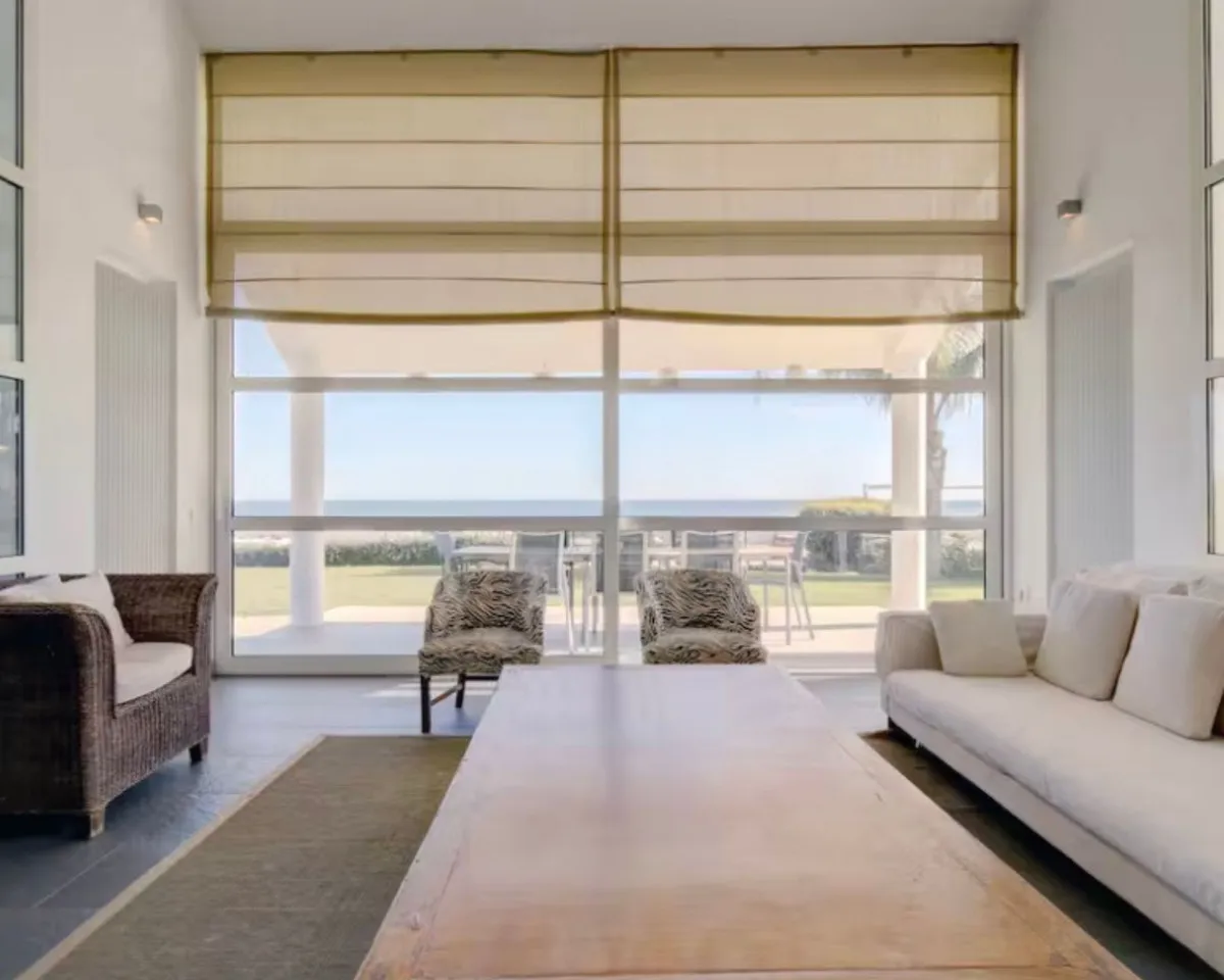 a9940693-5ff1-4f76-8d83-202981d51d30