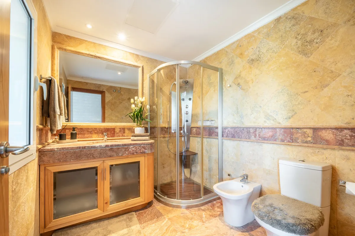 28266b70-7f04-42e6-afc9-e79af7ced906