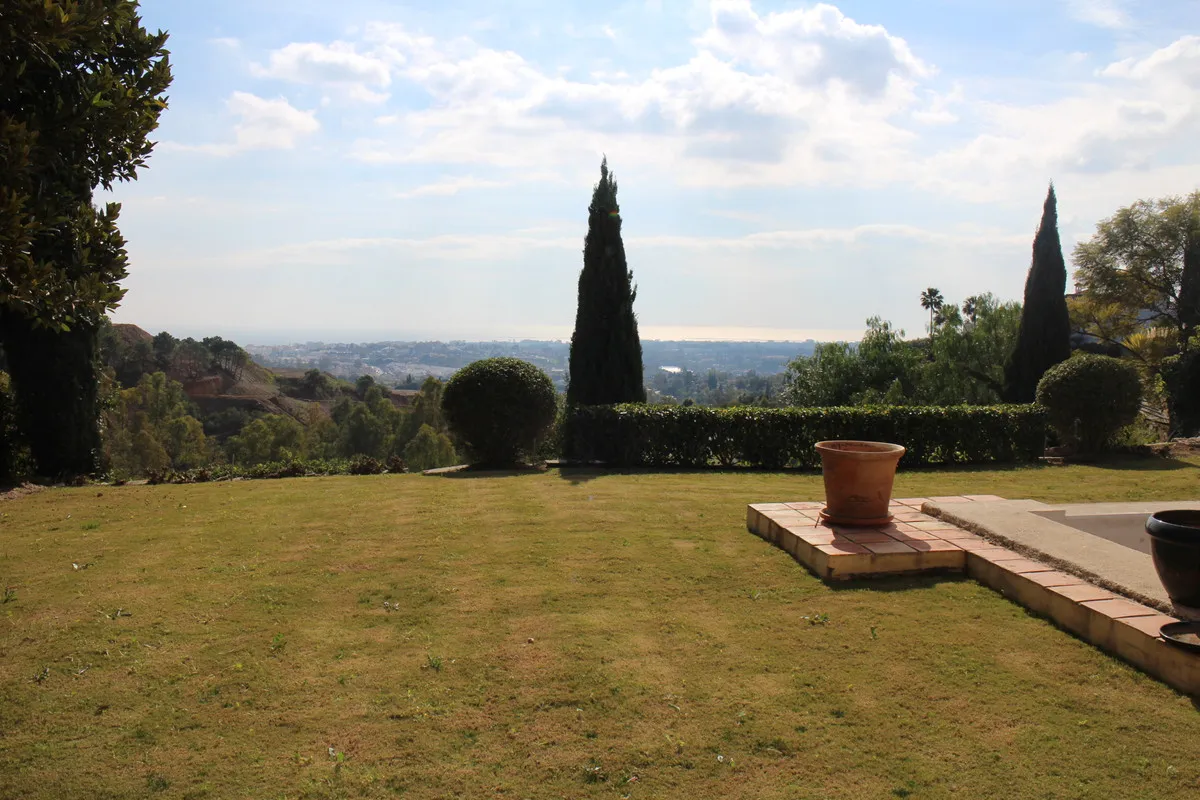 72bf5932-71e1-4862-a608-4fb3637e5788