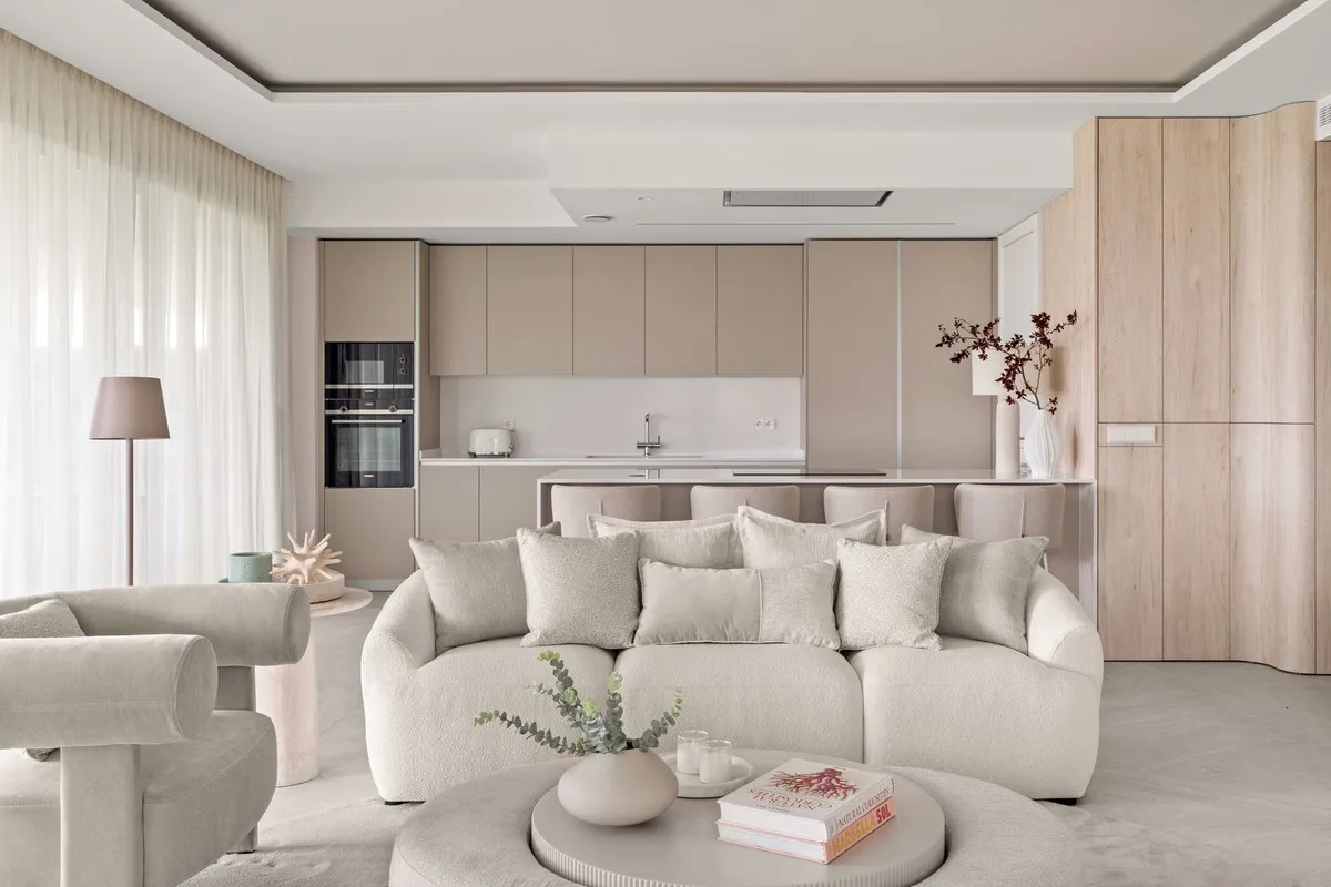 439e8b0e-58f2-4ebd-ac10-2a93d40c65d0