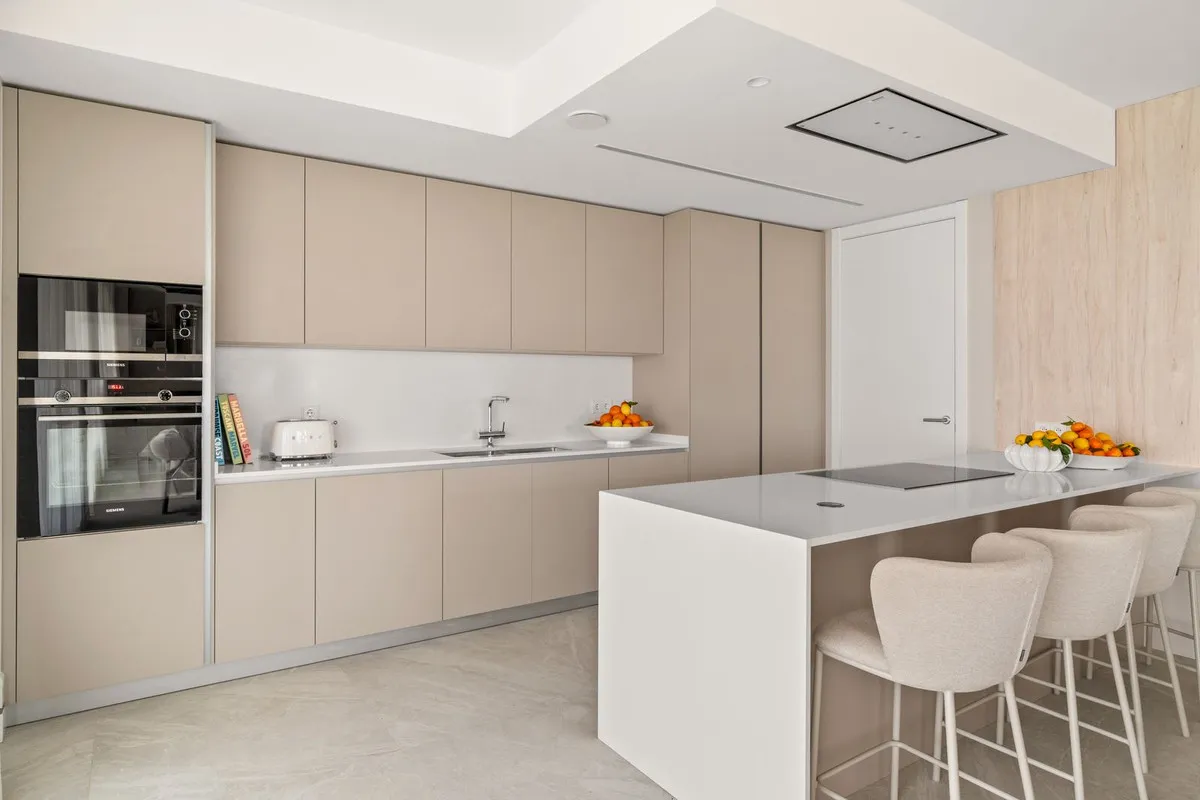 70823d89-f48f-4681-af62-d39f279d6a67