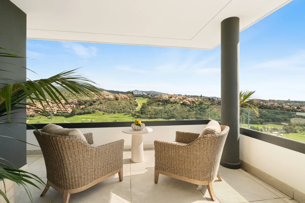 e180f6da-8cb4-4adf-965a-4d50645cb5ef