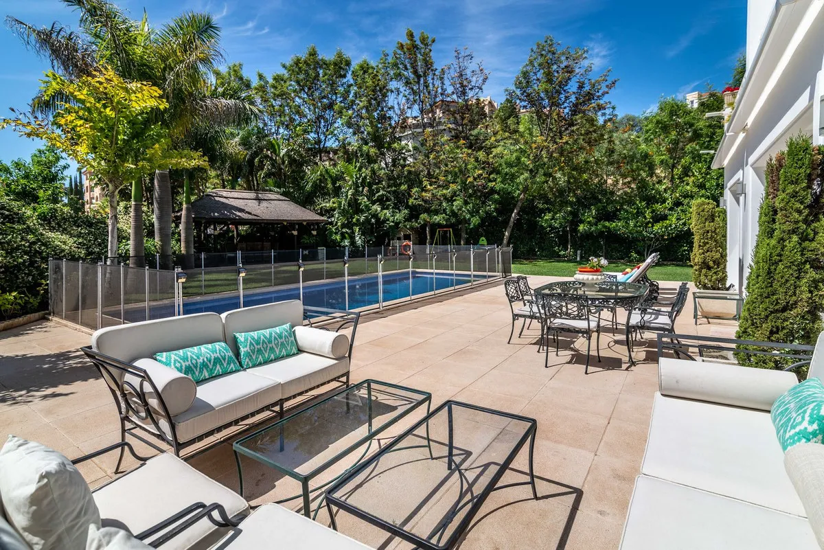 3563b586-f119-48dc-8493-162e79c68dab