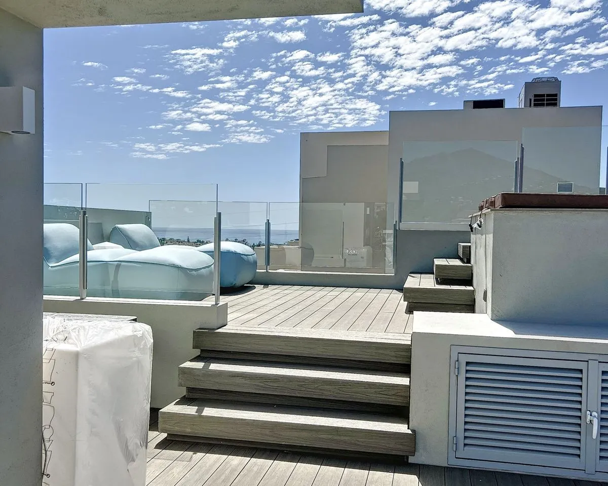 81dcbcda-c626-4ce1-bb82-ea31f4baa4eb