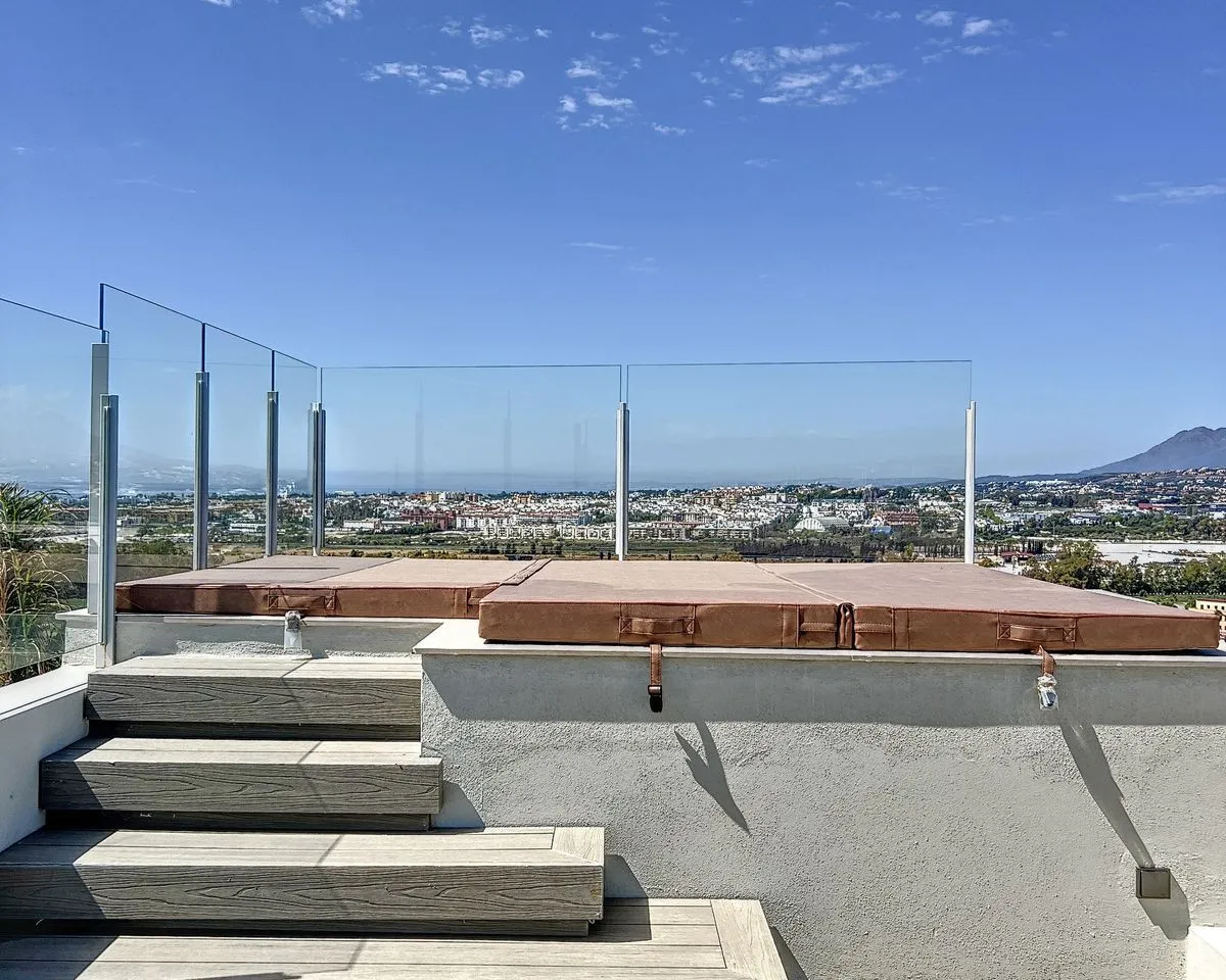 fcac0b60-e8cf-41e4-8b51-1bd418fc66d4