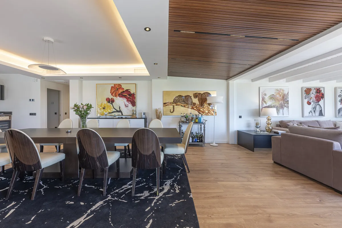 c29f2cf9-fcc7-4aea-9544-6d0a3c3dac2e