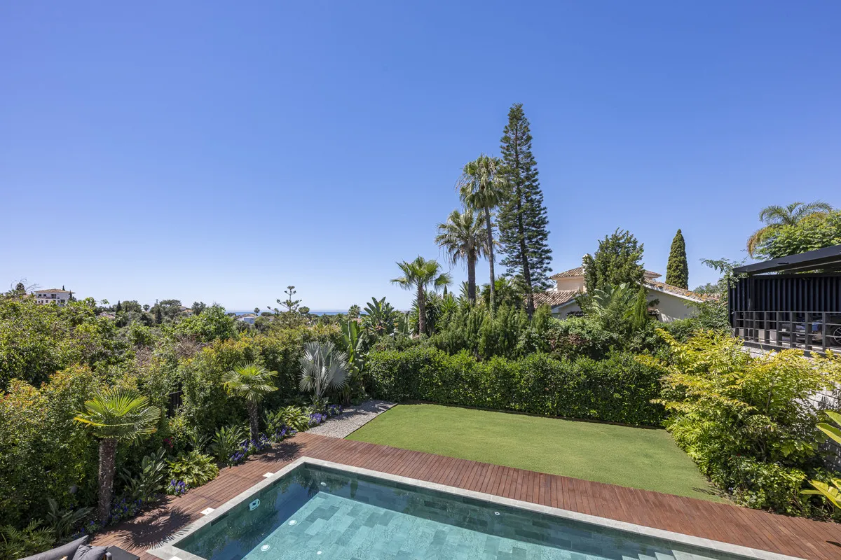 caedf662-a8c6-4443-827f-7f9a6d521e61