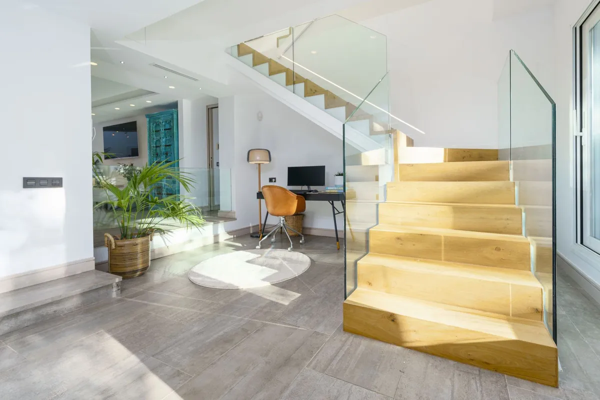 14d946bb-a6d7-45ed-a5e9-e5e3cb681948