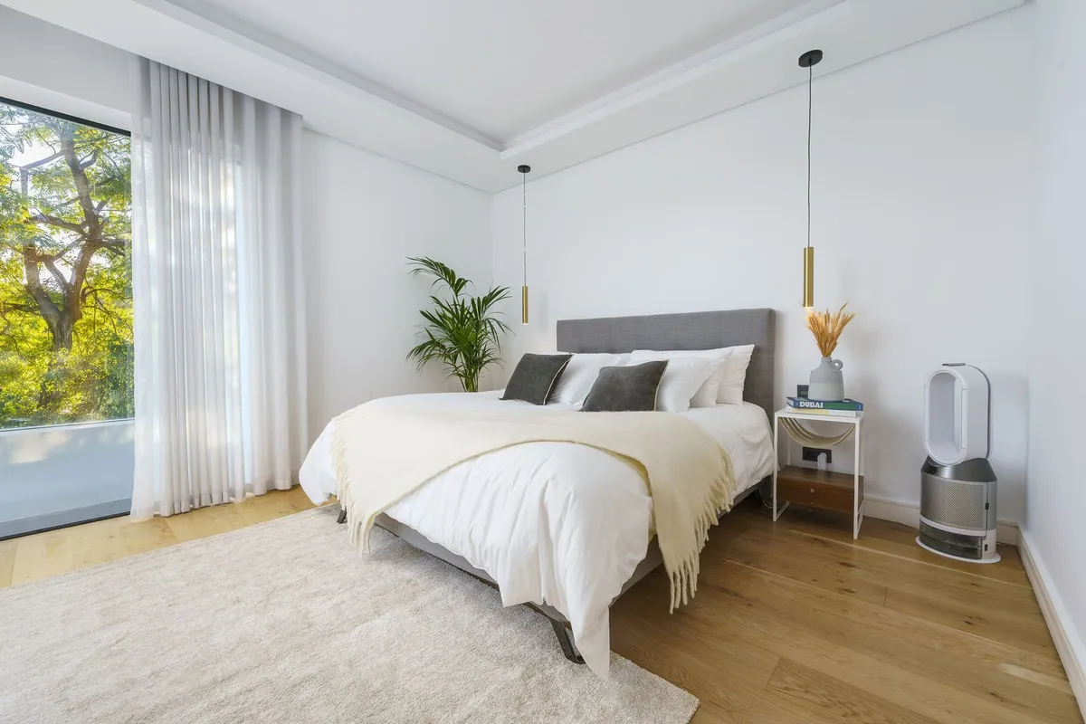 24364ff7-2c6c-4889-899a-b813a880c8cd