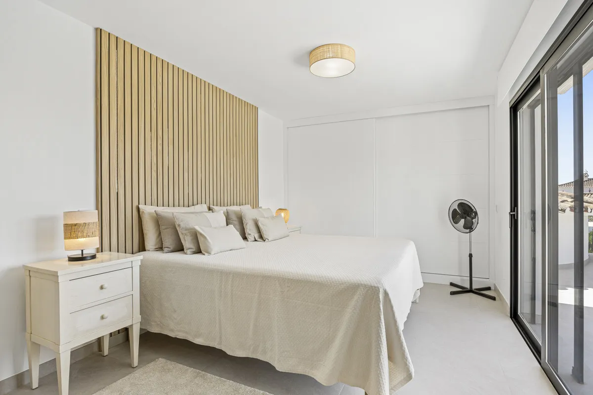 771dfbc9-9d2b-48dd-804f-d497277a842f