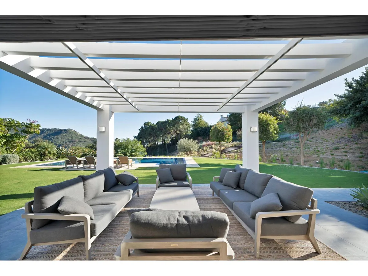 3f5a9e62-8620-47e5-8b37-4efd6c7e08fb