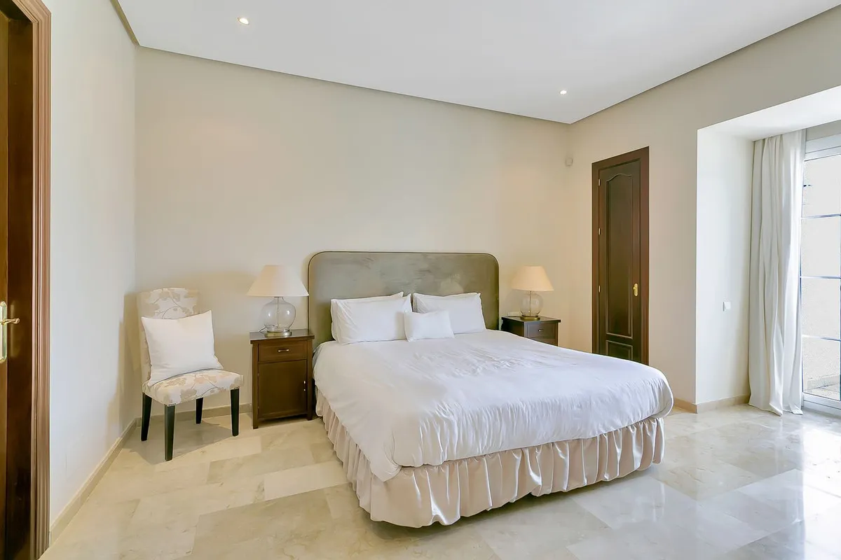 34b78ab0-5cd6-4b30-99aa-3cc6530192b7