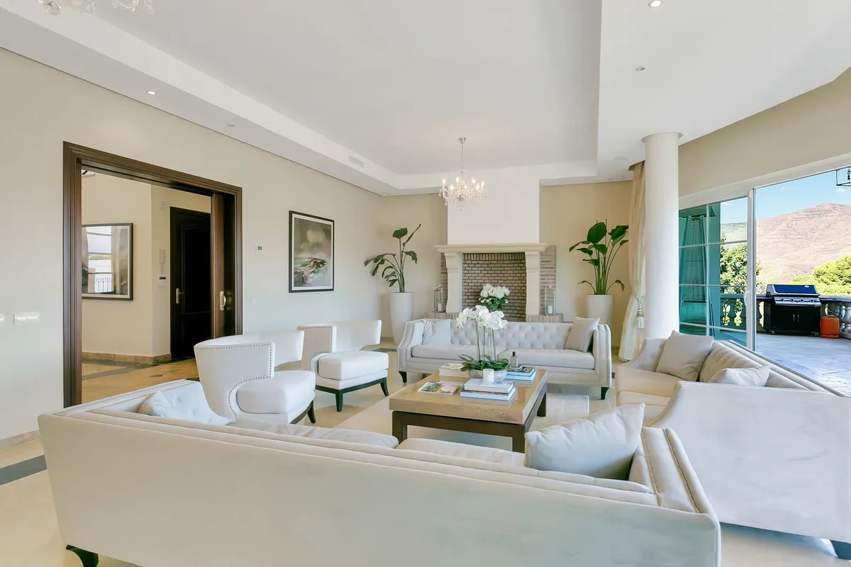 daa40504-2a93-4e93-aaf1-e9b45f8a6ee3