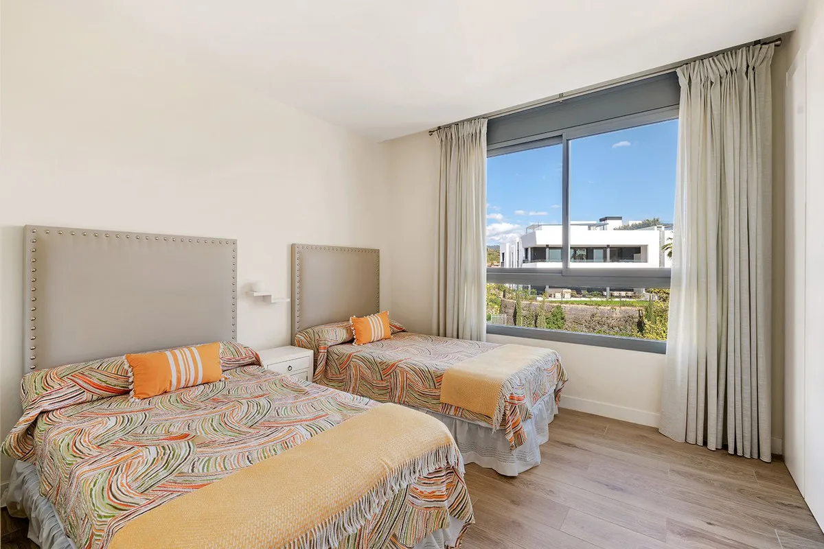 26065a80-0edf-44de-95fe-ca0ec4a17583