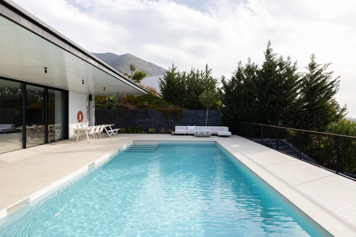 556da29f-679a-409e-ae5f-29341412962d