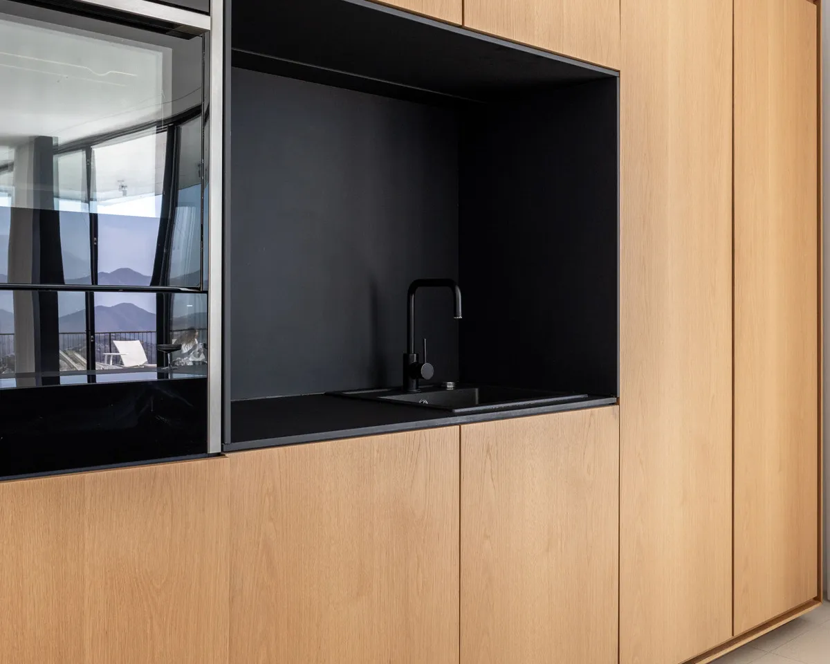 c7ef40e9-2b94-4d1c-97d1-e326693e436c