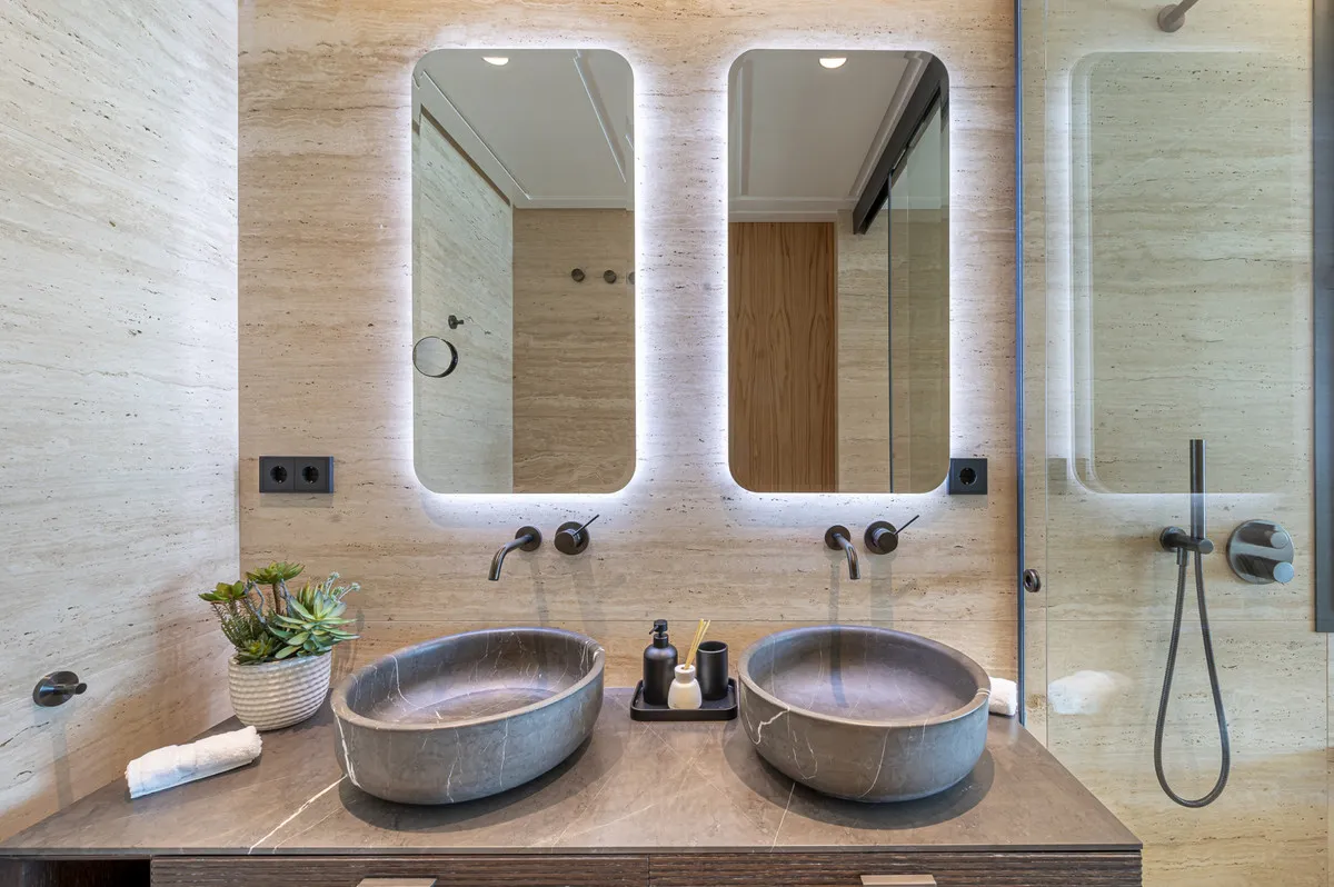 000a0ca9-bcbe-4949-8af6-24055c50507d