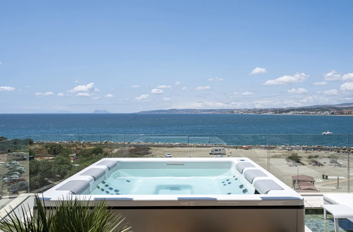 7fa2715f-15b4-494a-98cc-9fc25d49e40a