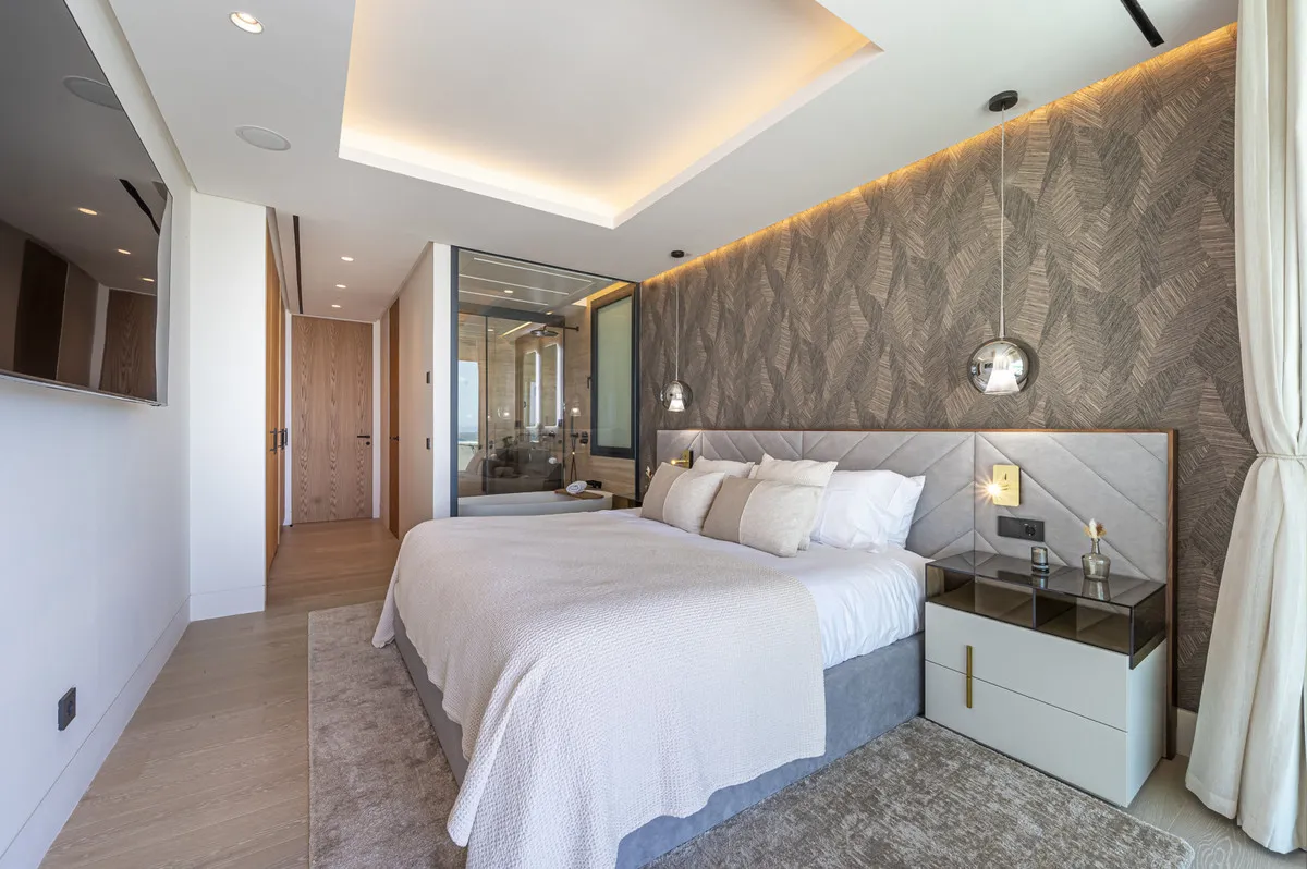 a76f1632-97e5-4c23-b78f-84ccc53c48fb