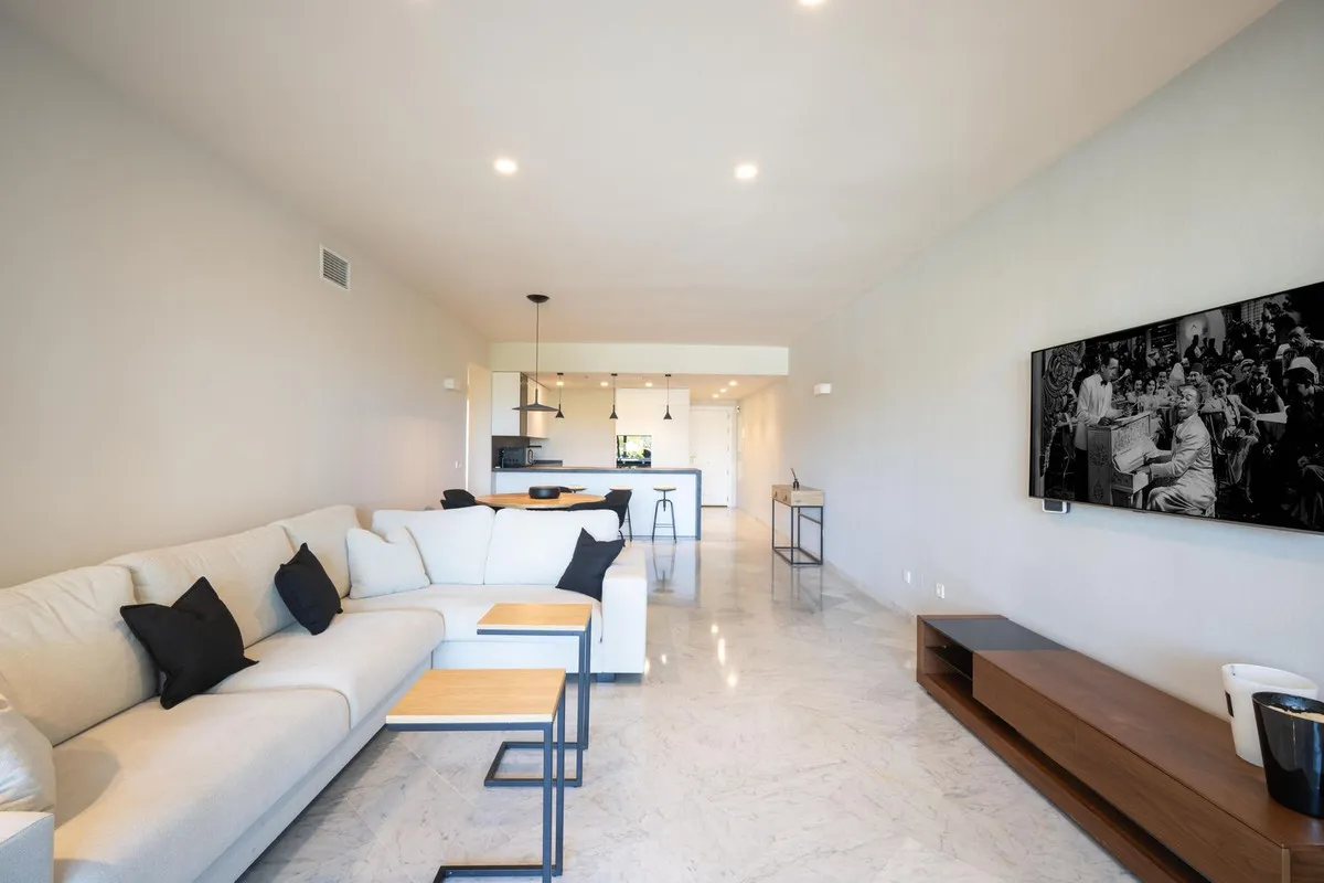 0bd41165-e82c-4160-880d-6baa55b7df05