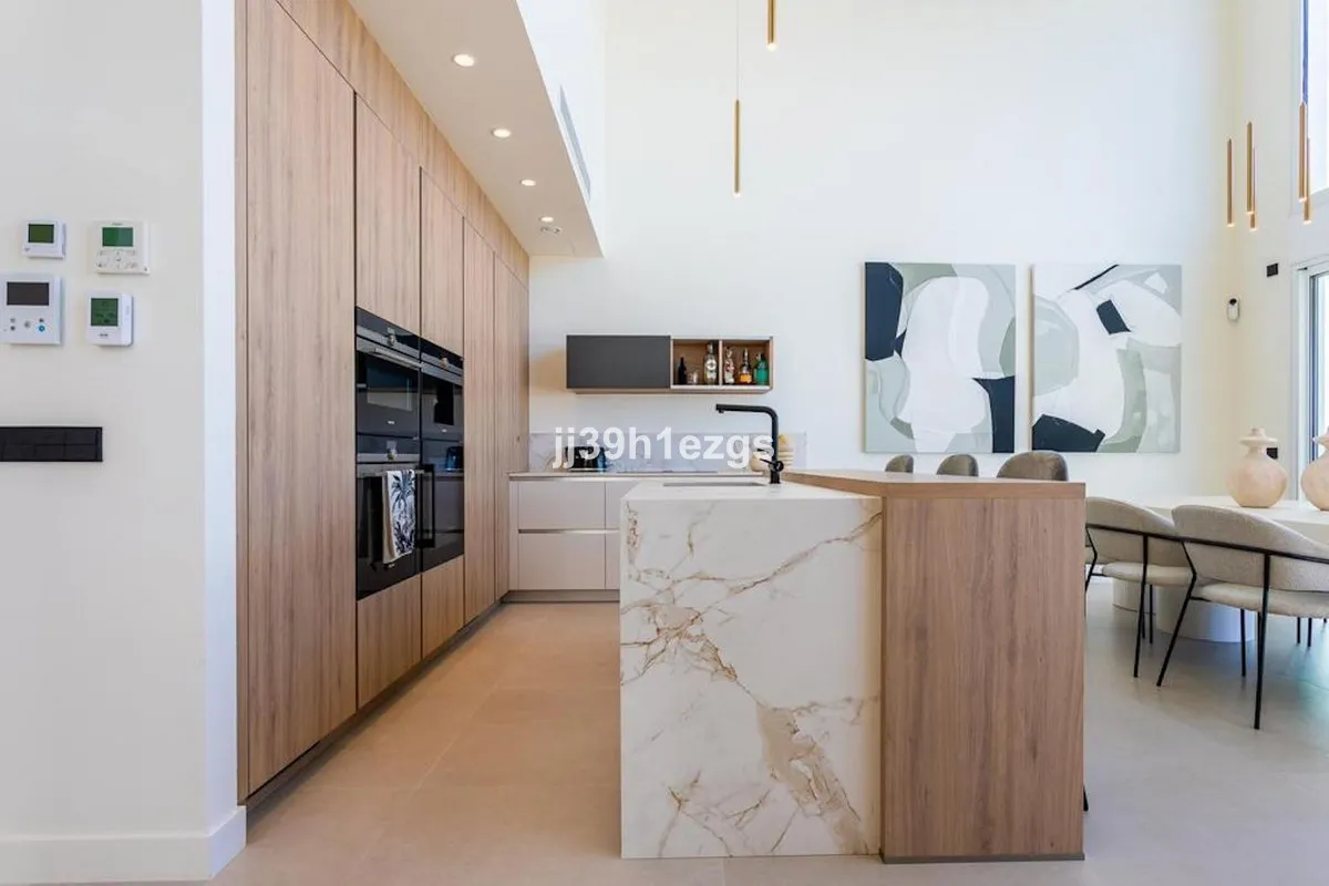 6fbabb0c-5ec8-44bd-8e12-d6595d6d63f0