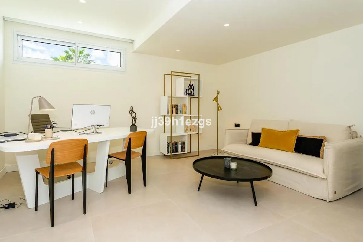 7f1fd7c0-b5ed-4979-a12d-5532104d1054