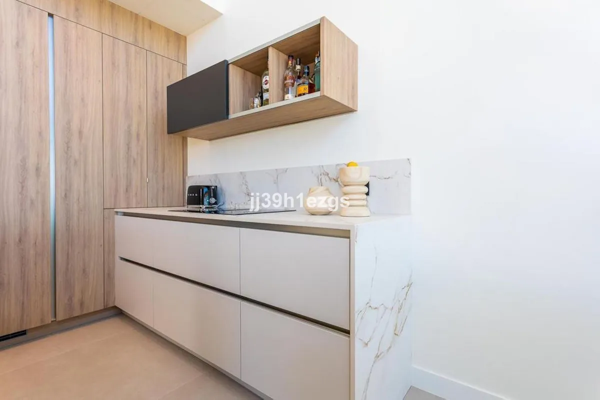 924ac4e1-bcbb-4b1f-a62a-91e6c43ca099