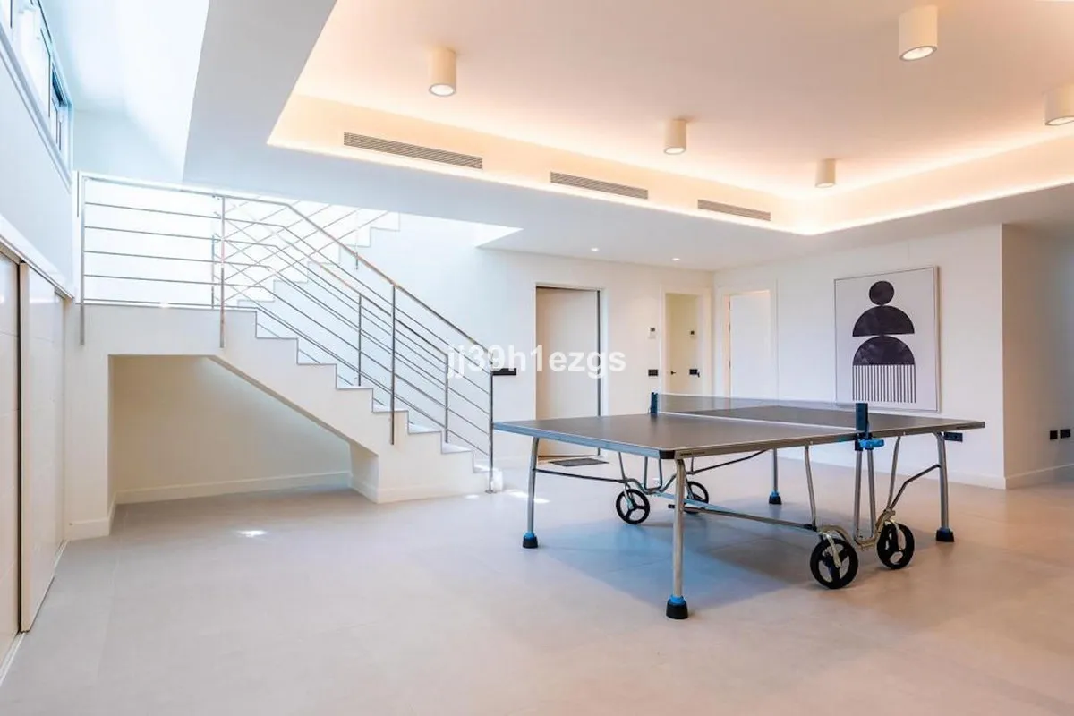 fa23739f-d56c-4955-9bde-13d41184a75f