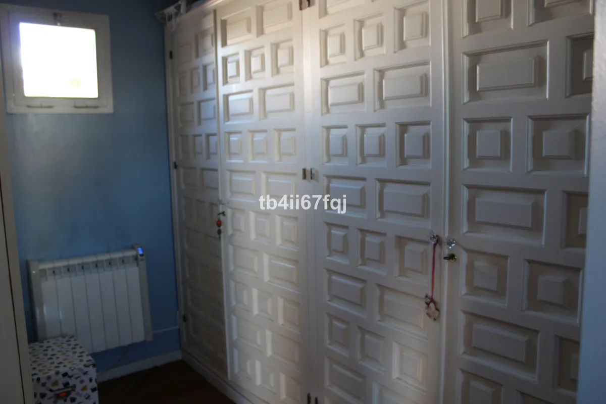 aac48d80-c9c7-44ce-9960-650742667486